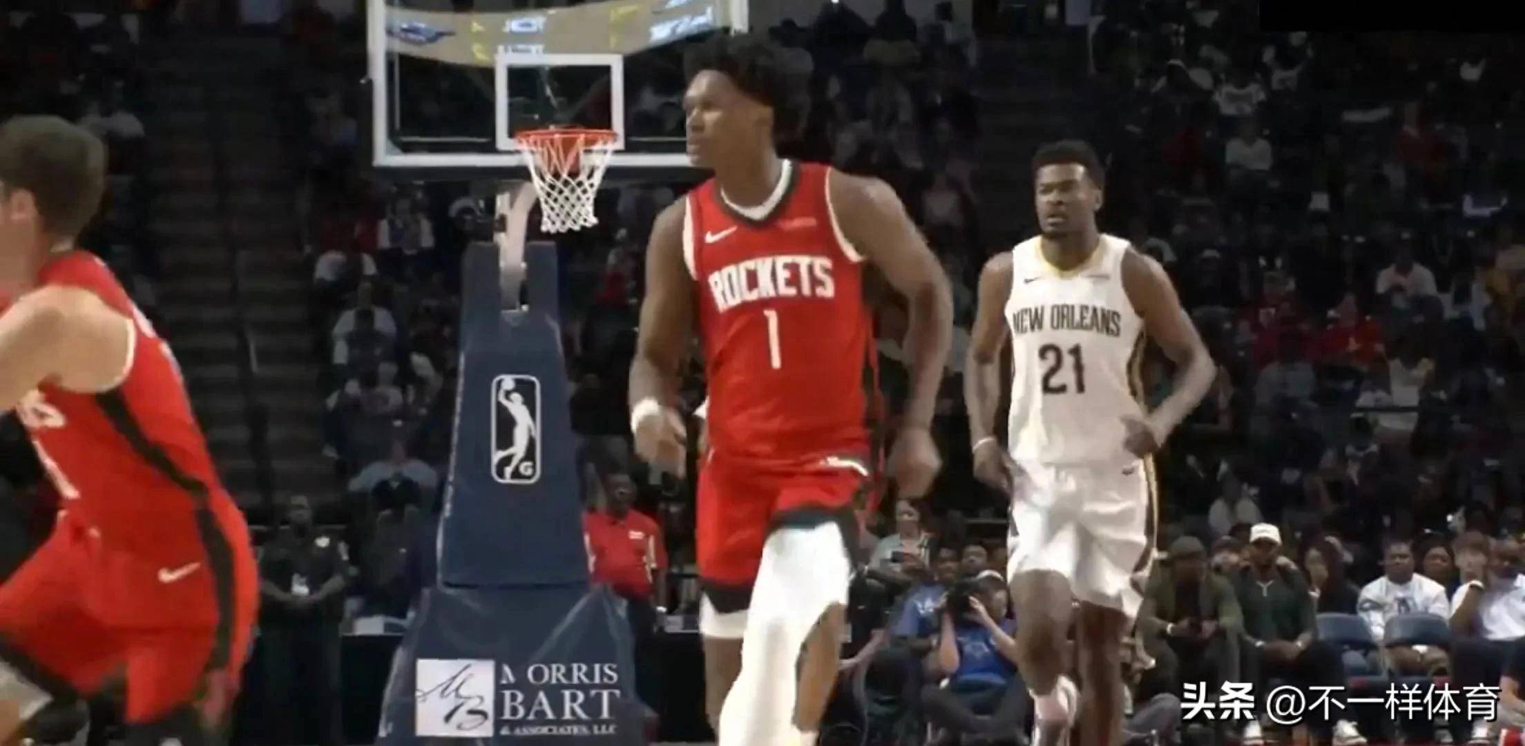 关于今晨突围战来临；新奥尔良鹈鹕围绕NBA季后赛复出首秀；更衣室稳定；身体对抗强度拉满的信息