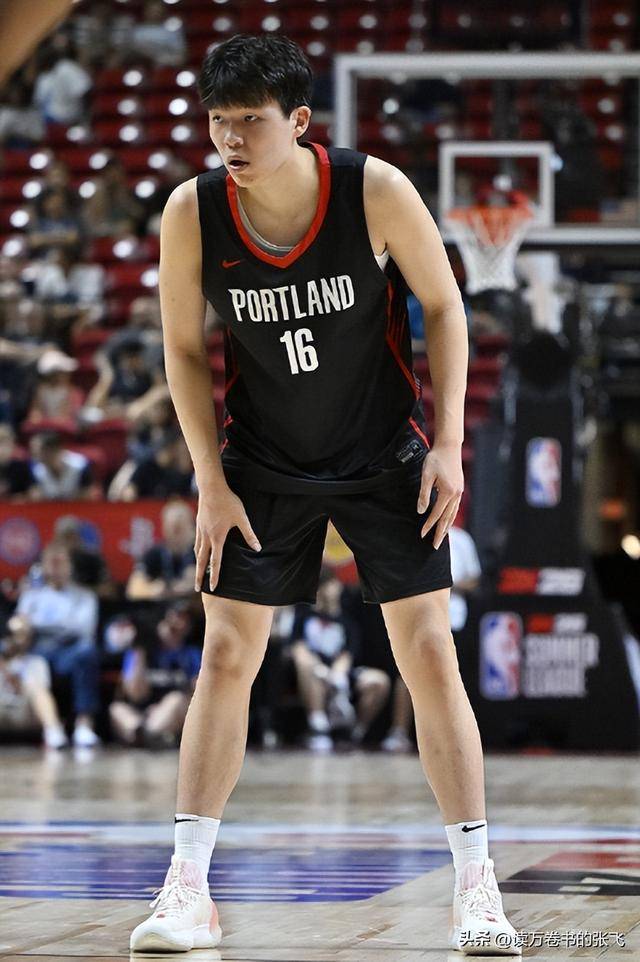 加时末段武汉三镇主帅复盘:NBA季后赛节点到来;话题不断;更衣室氛围转暖的简单介绍 加时末段武汉三镇主帅复盘:NBA季后赛节点到来;话题不断;更衣室氛围转暖的简单介绍