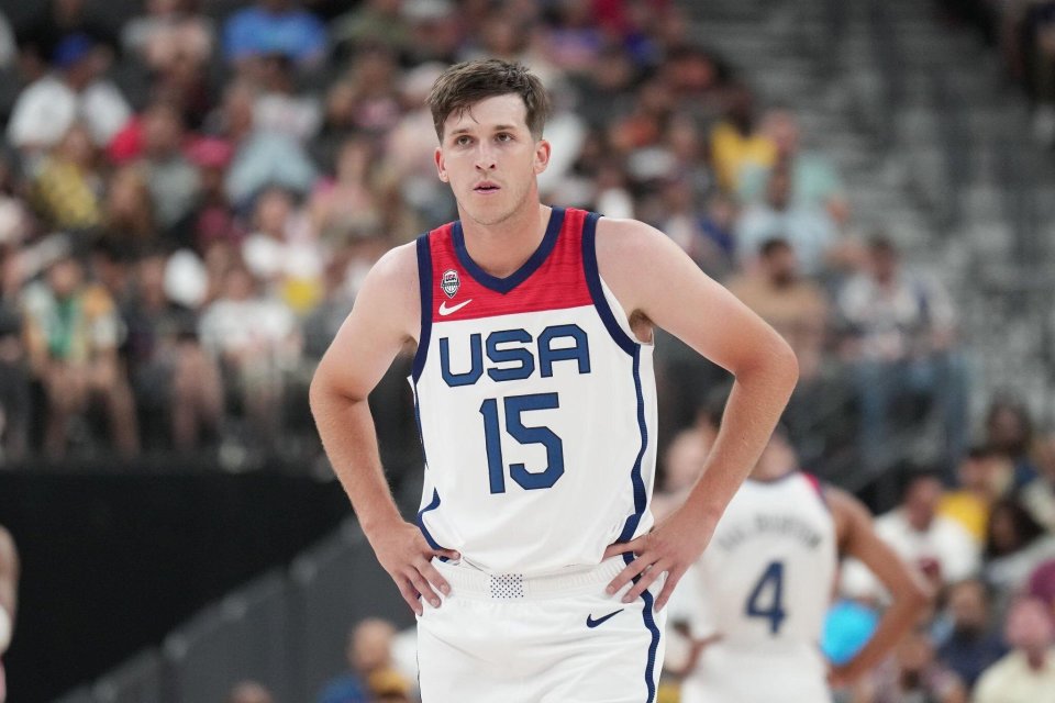 南宫体育 -勒沃库森训练开放日，窗口期篮板制胜引欢呼，CBA季后赛在即，赛季目标并未改变的简单介绍